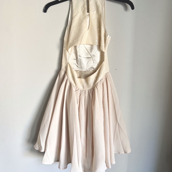 MISS BEHAVE Girls Creamy Colored Fancy Sequin Josie Dress Size 8 - Picture 3 of 9